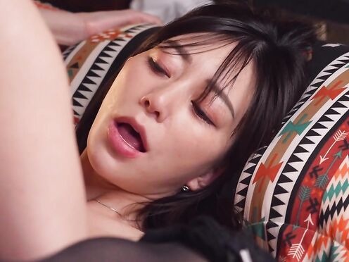 DLDSS-316 被戴綠帽子的丈夫 她每天都會被陌生人不負責任地中出...... 青山愛奈