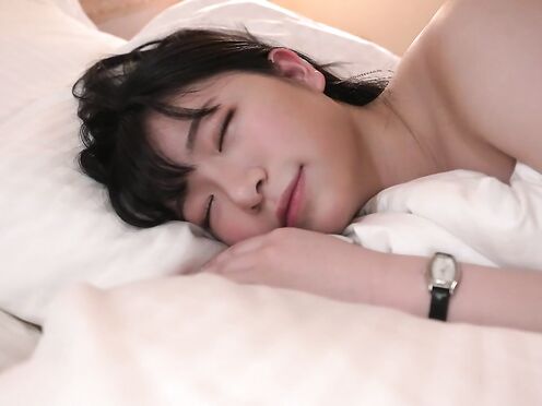 EBOD-989 [中文字幕]我不希望男友身邊出現女人 我是一名教育工作者，卻愛上了一位媚俗的Hcup新員工