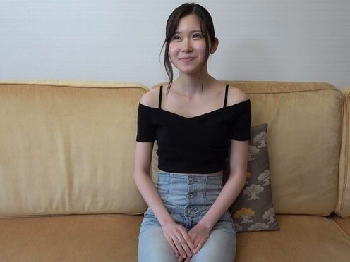 FC2PPV-4560779 [日本無碼]頂級時裝模特兒，這位19歲的模特兒氣質出眾、成熟穩重。 1