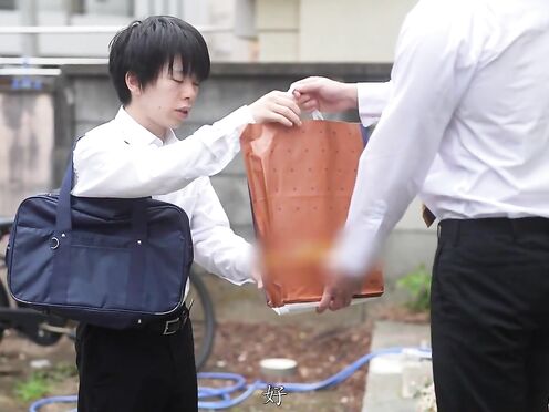 START-220 [中文字幕]處男的我和負責接吻練習的已婚姐姐。失控後持續內射。本庄鈴